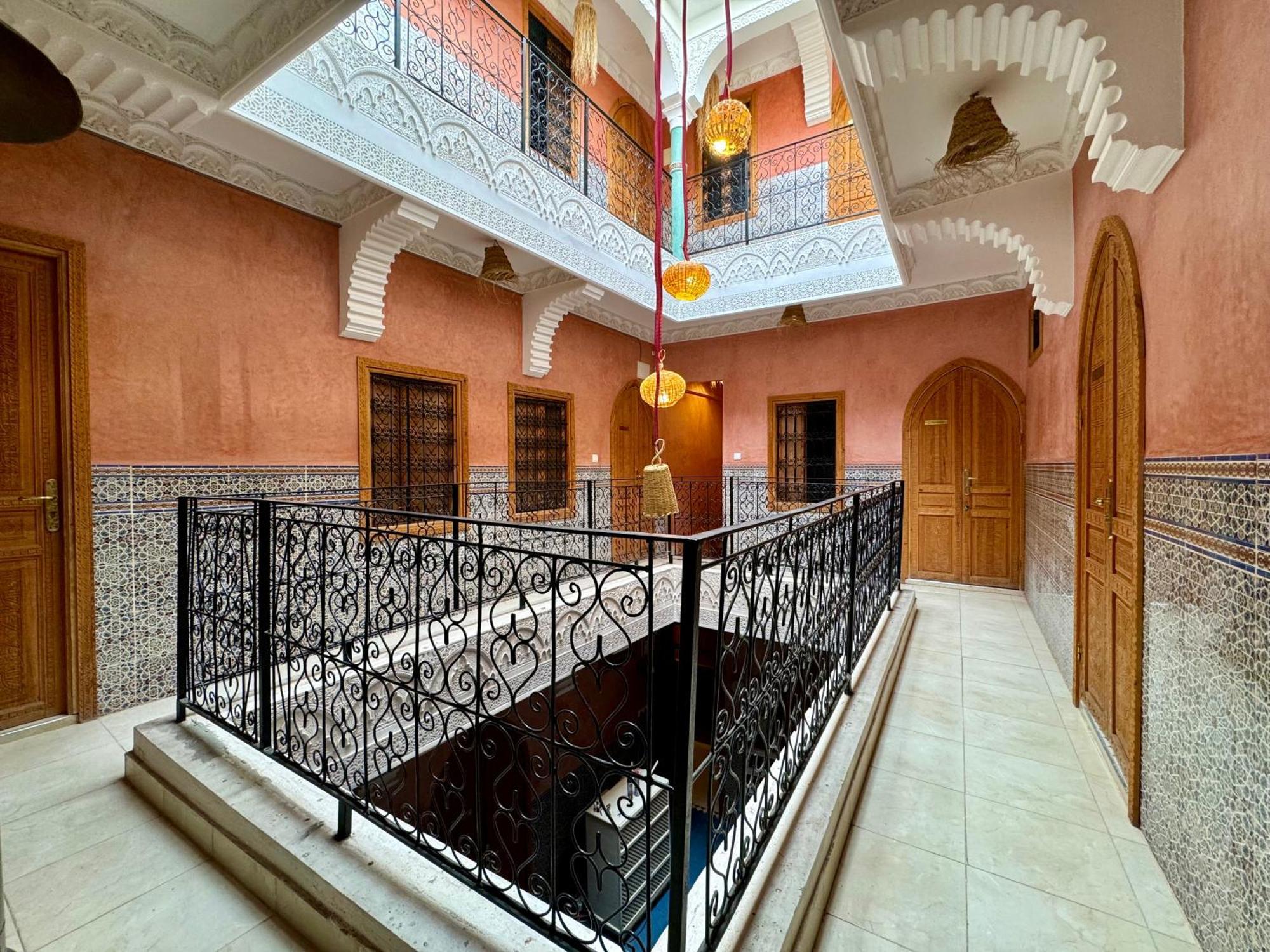 Riad Flottement Des Songes مراكش المظهر الخارجي الصورة